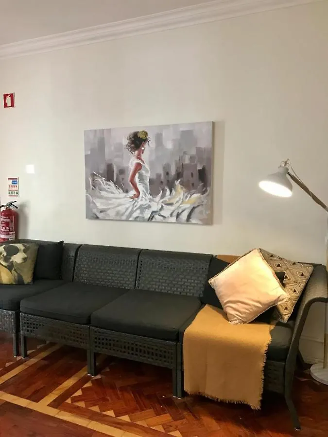 Beautiful 7 Bedroom Apartment In Lisbon